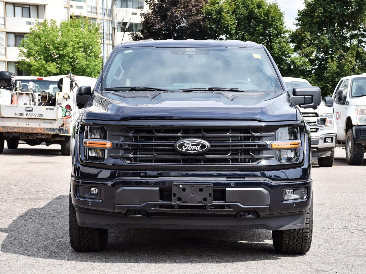 2025 Ford F-150 XLT 4WD SuperCrew 5.5' Box Photo2