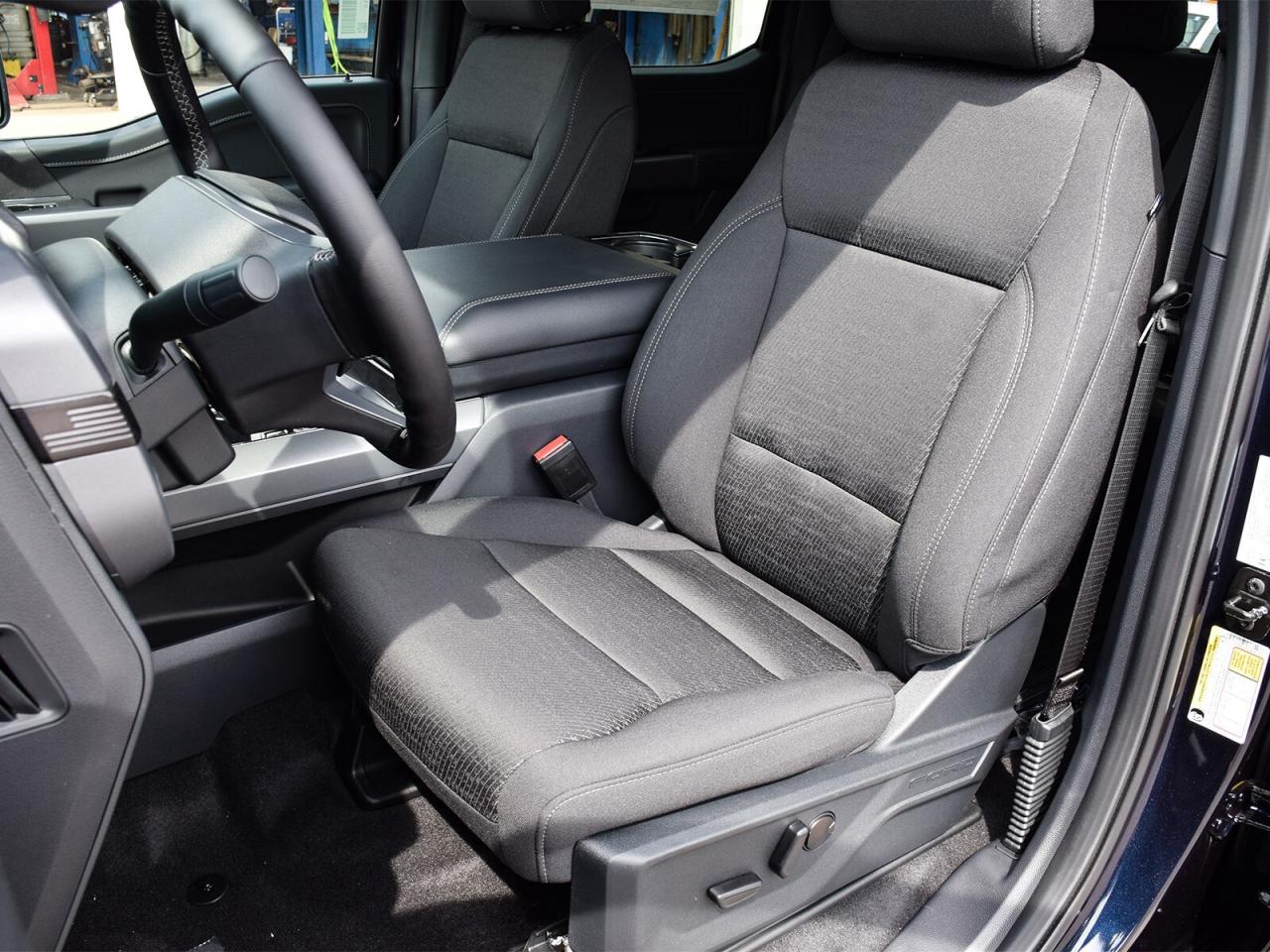 2025 Ford F-150 XLT 4WD SuperCrew 5.5' Box Photo