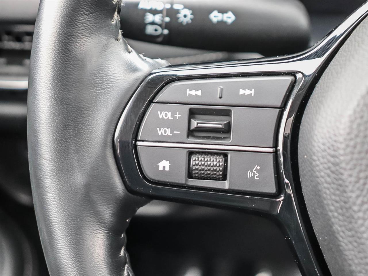 2023 Honda HR-V EX-L NAVI Photo