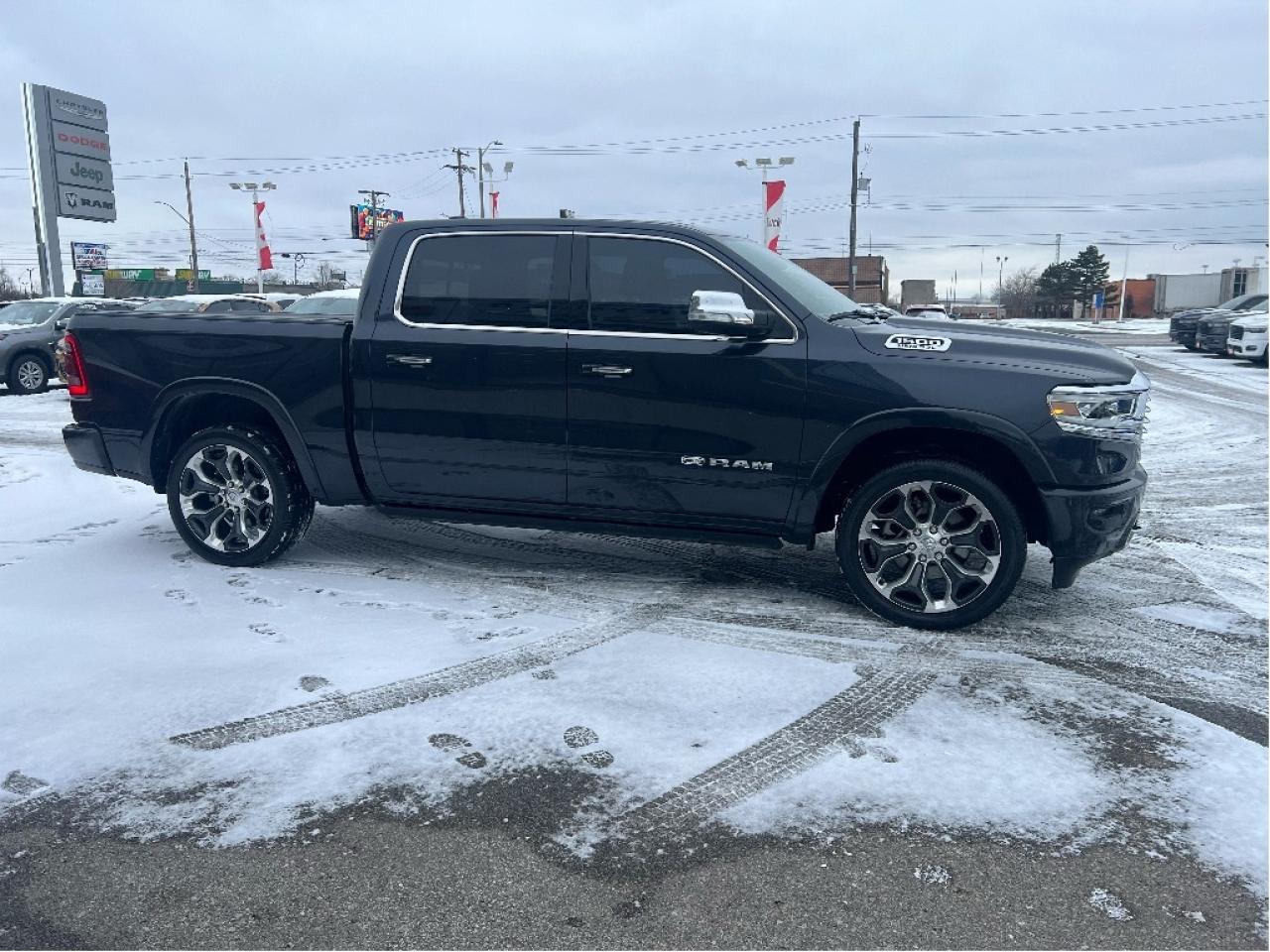 2021 RAM 1500 Longhorn Crew 4x4 V8 *LTHR *NAVI *SUN *MAX TOW Photo4