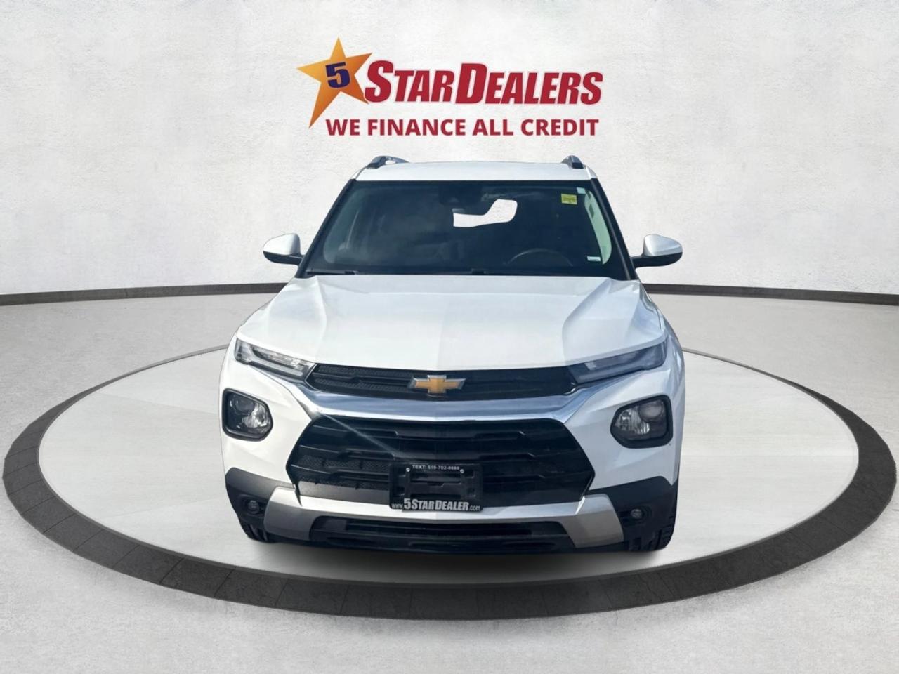 2023 Chevrolet TrailBlazer AWD HEATED SEATS REMOTE START WE FINANCE ALL CREDT Photo