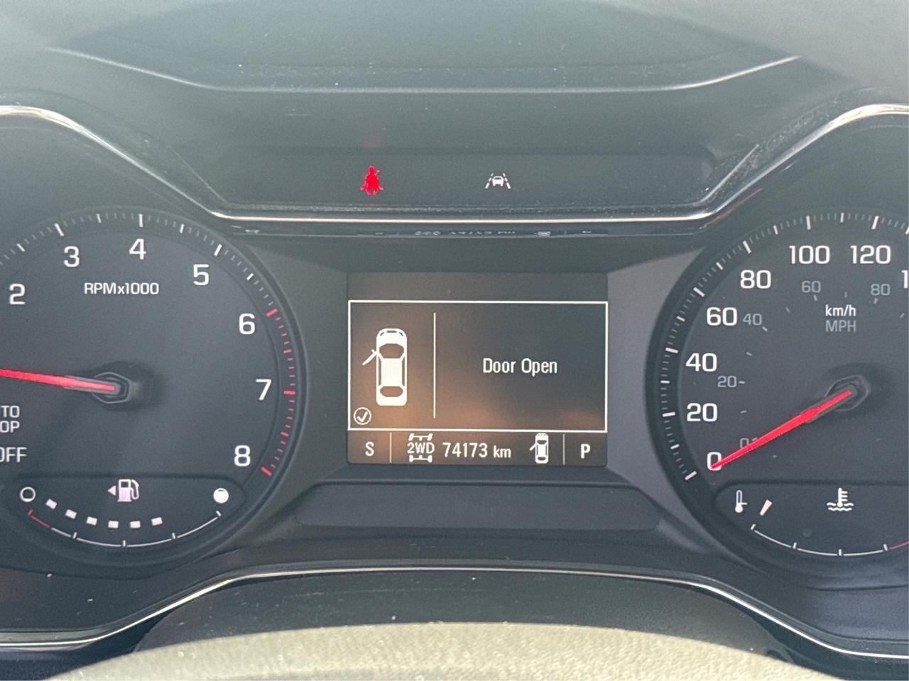 2023 Chevrolet TrailBlazer AWD HEATED SEATS REMOTE START WE FINANCE ALL CREDT Photo