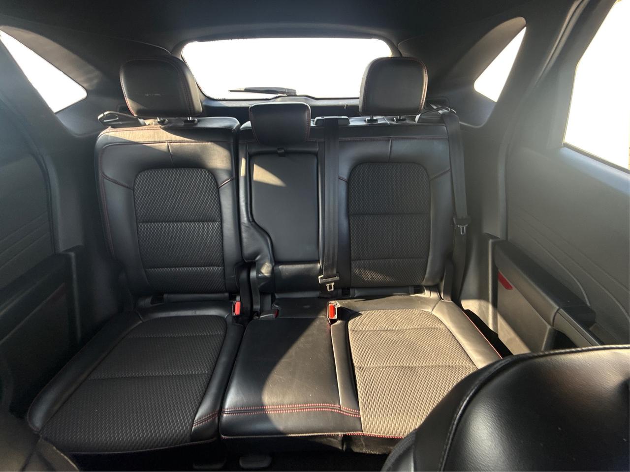 2023 Ford Escape AWD HEATED SEATS MINT! WE FINANCE ALL CREDIT Photo