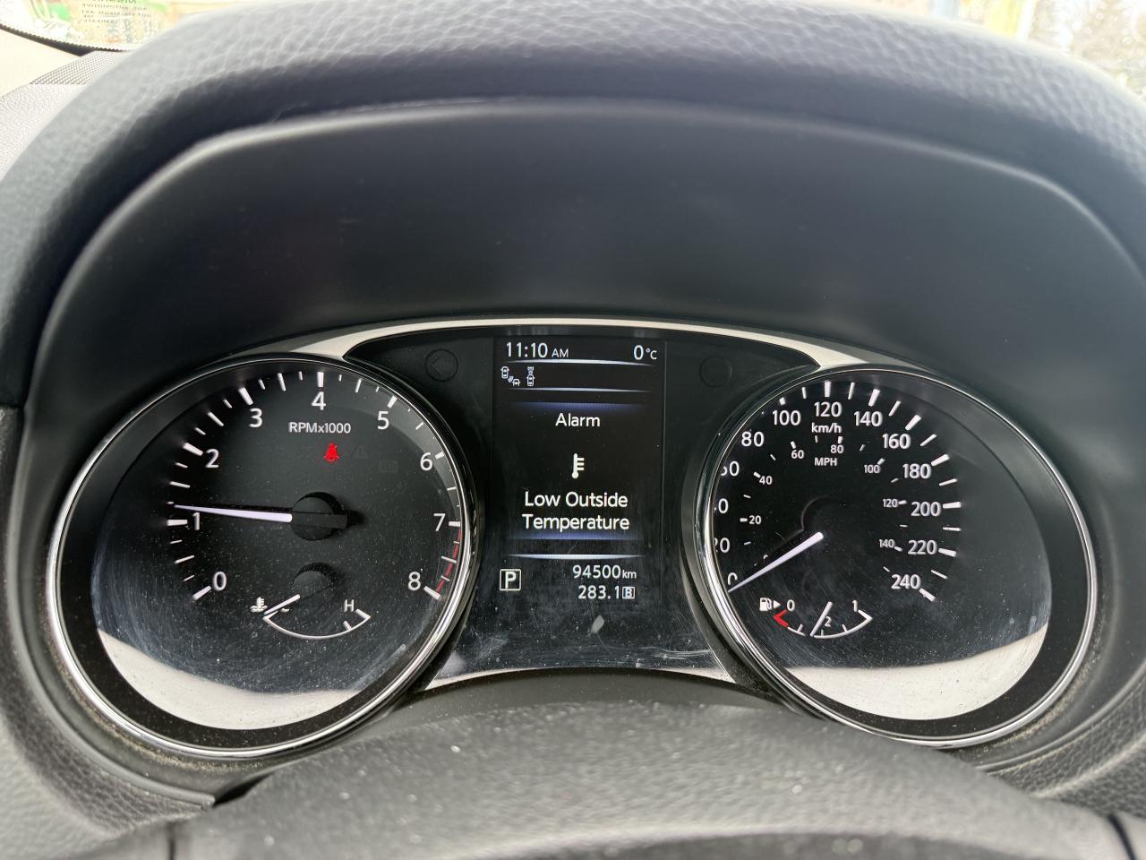 2016 Nissan Rogue SL AWD   LOW KM   PANO ROOF   LEATHER   NOCLAIMS Photo