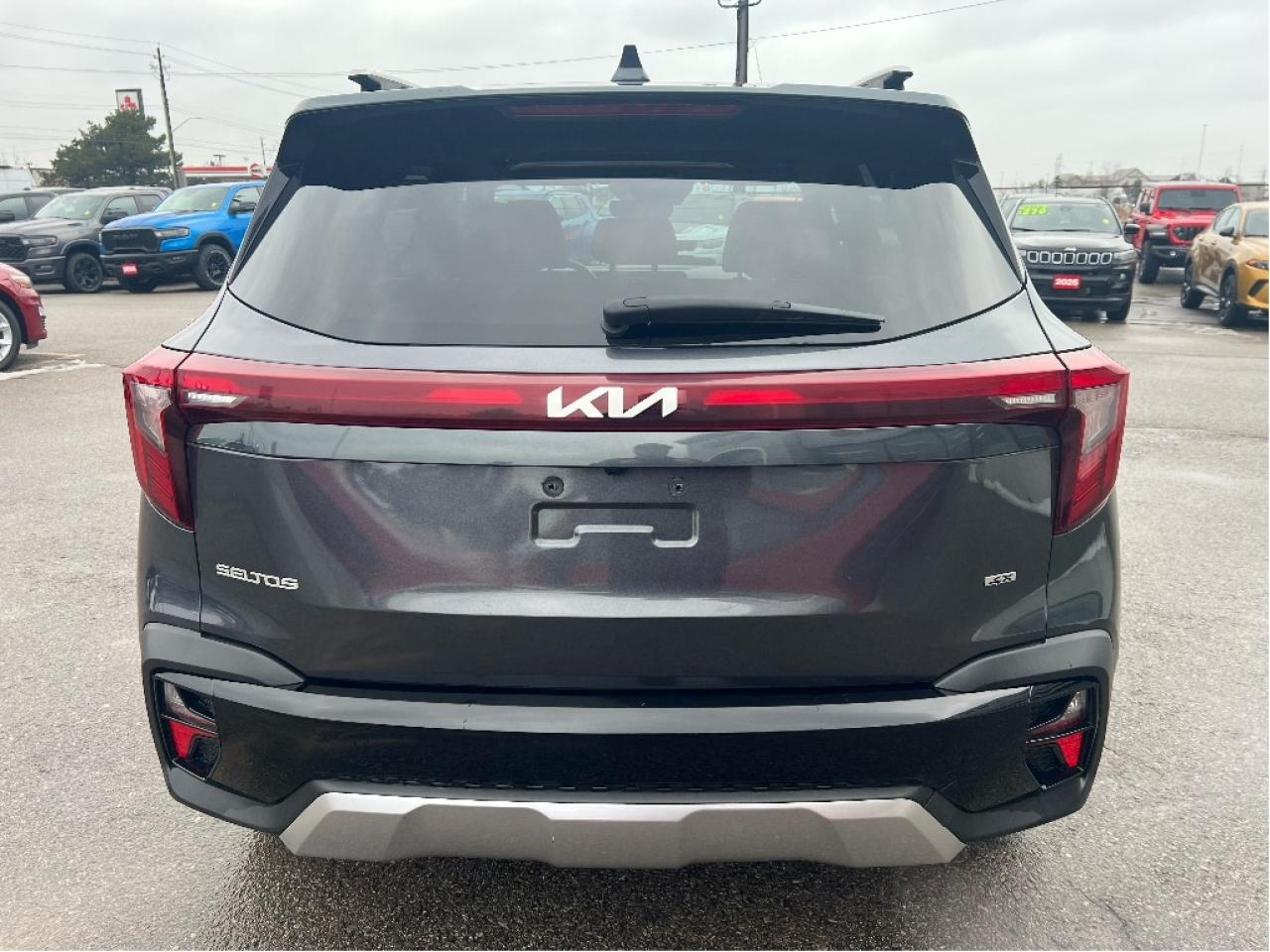 2024 Kia Seltos EX AWD *LEATHER *SUNROOF *CLEAN CARFAX Photo