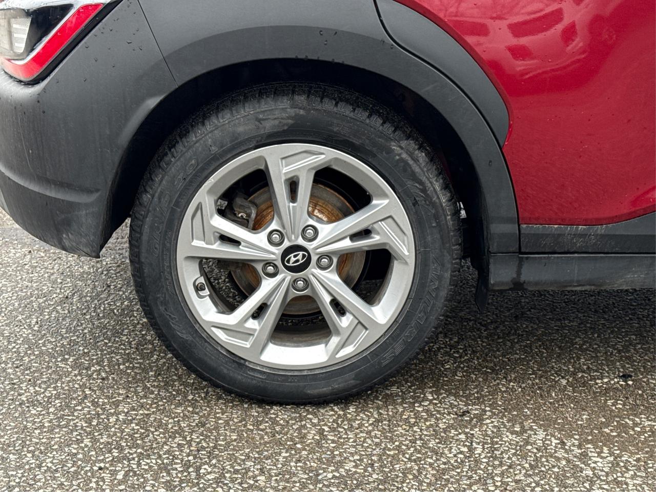 2023 Hyundai KONA AWD HEATED SEATS MINT WE FINANCE ALL CREDIT! Photo