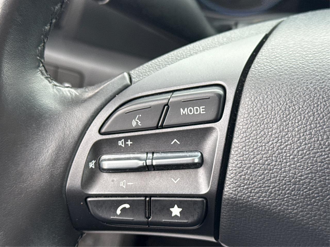 2023 Hyundai KONA AWD HEATED SEATS MINT WE FINANCE ALL CREDIT! Photo