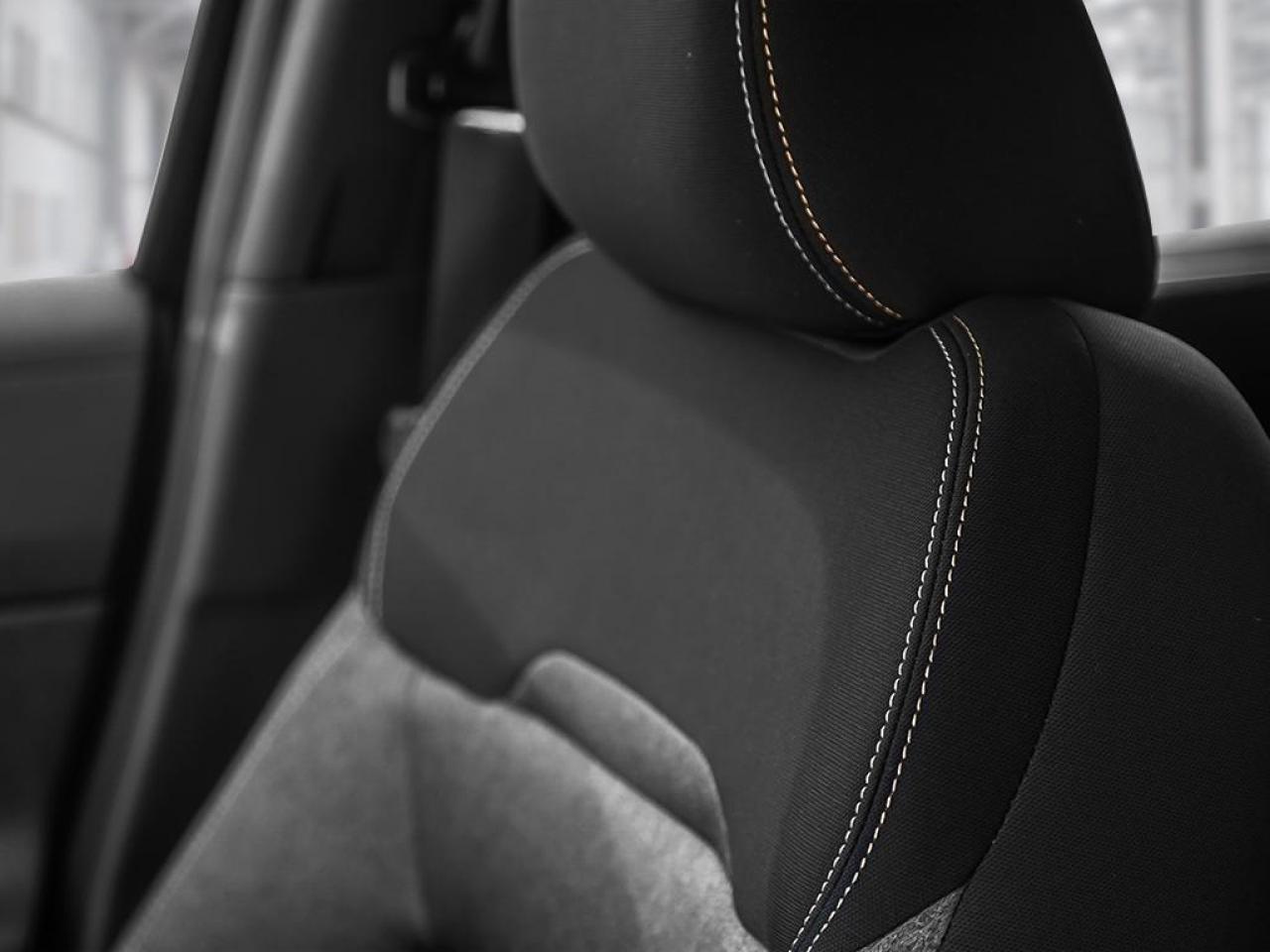 2025 Nissan Kicks SV Photo