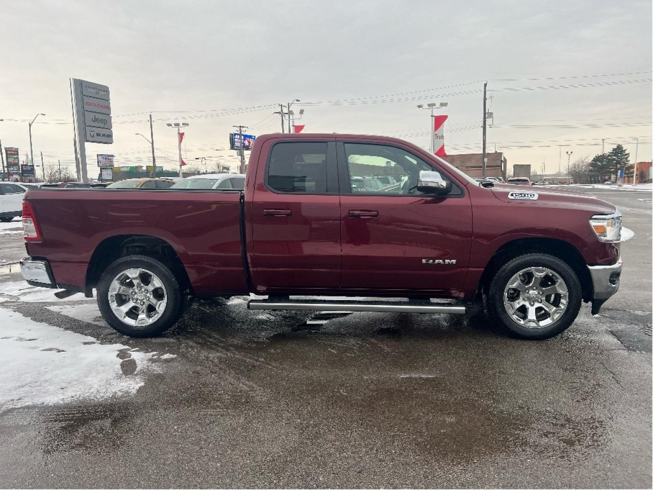 2022 RAM 1500 Big Horn Quad 4x2 V6 *LOW KMS *CLEAN CARFAX Photo