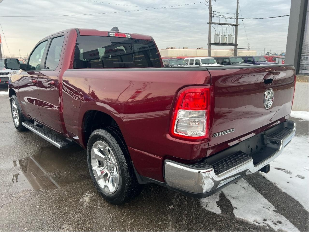 2022 RAM 1500 Big Horn Quad 4x2 V6 *LOW KMS *CLEAN CARFAX Photo