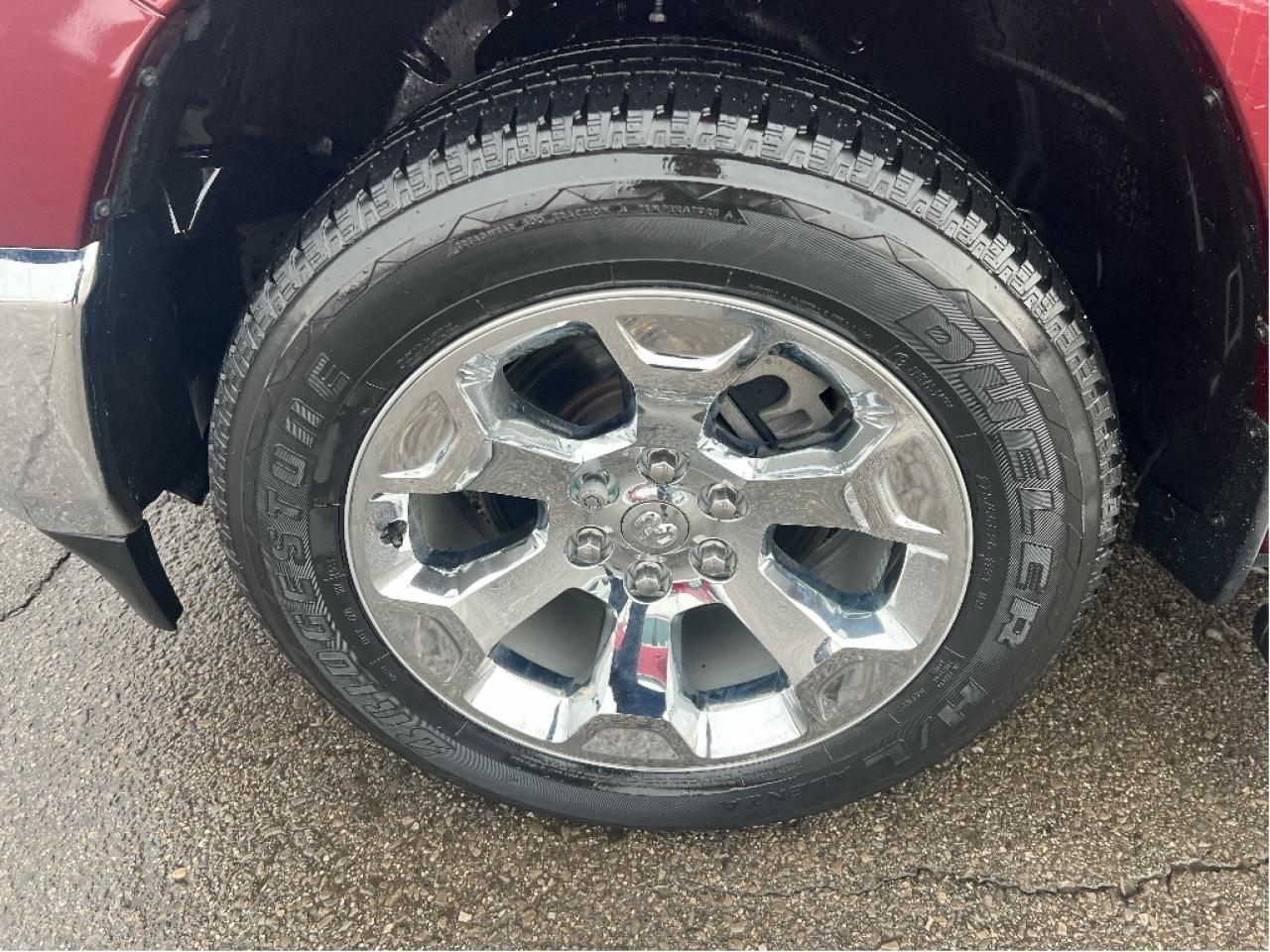 2022 RAM 1500 Big Horn Quad 4x2 V6 *LOW KMS *CLEAN CARFAX Photo