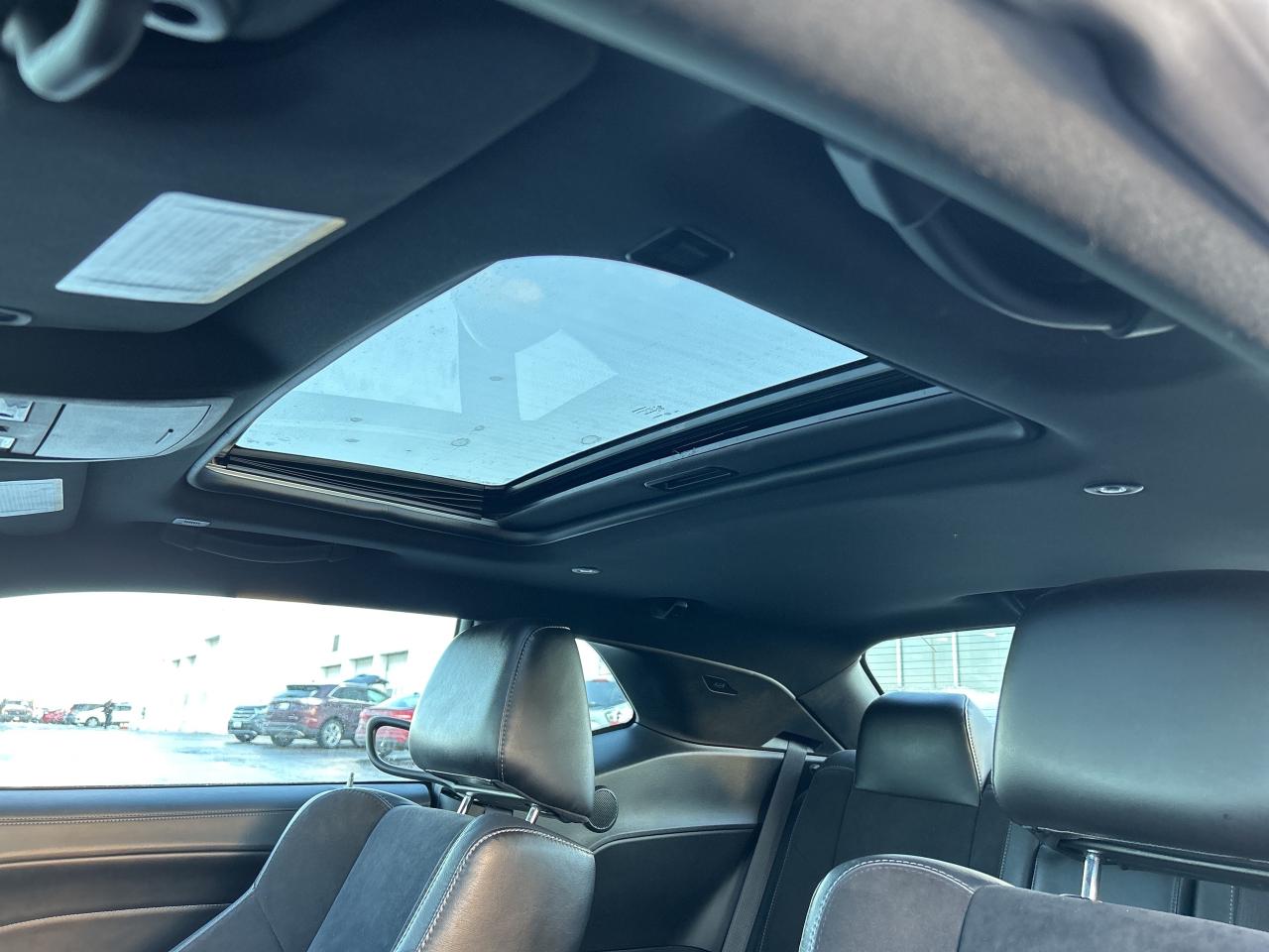 2021 Dodge Challenger COUPE 2DR 3.6L AWD LEATHER HEATED SEATS SUNROOF Photo