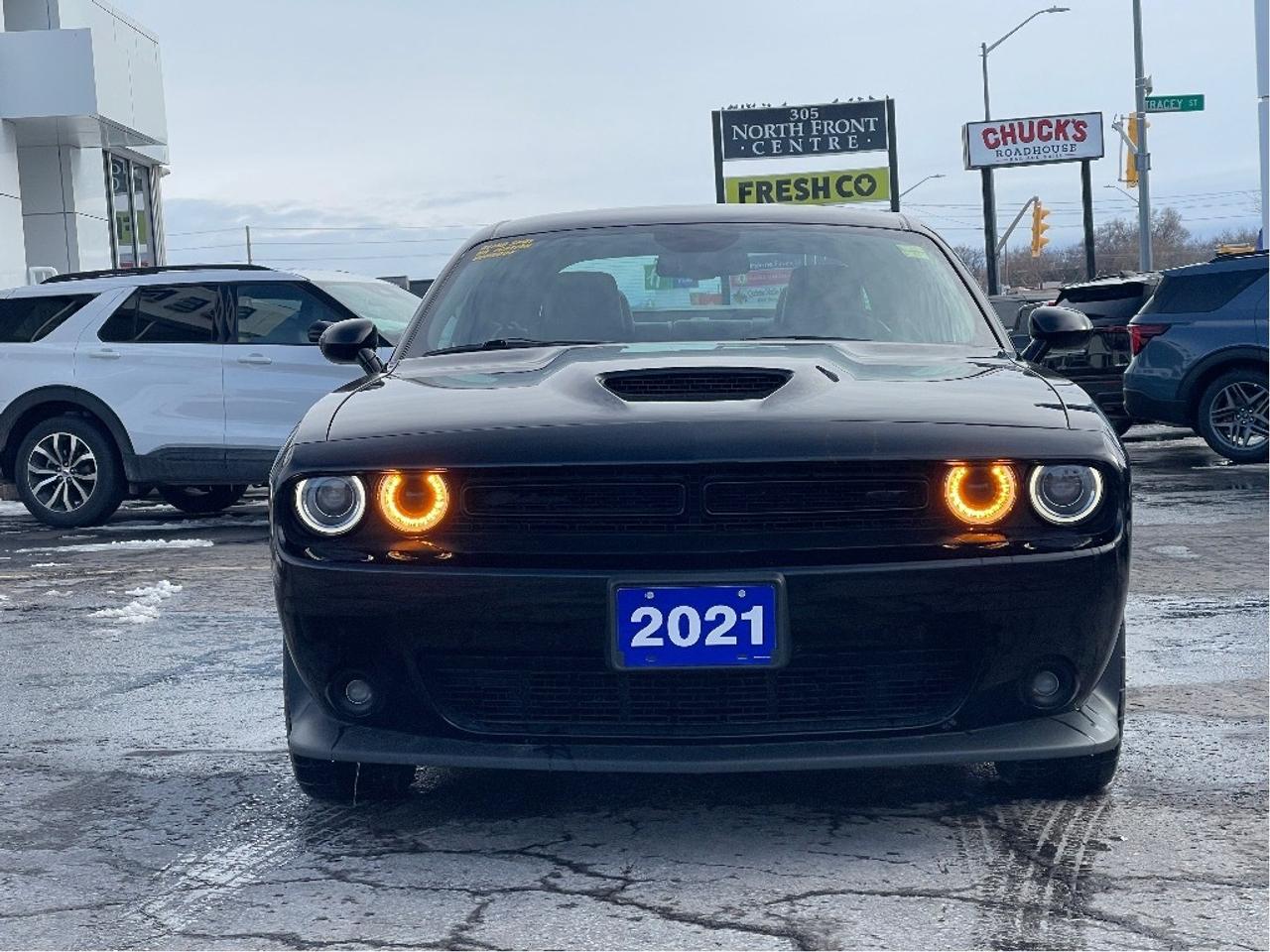 2021 Dodge Challenger COUPE 2DR 3.6L AWD LEATHER HEATED SEATS SUNROOF Photo