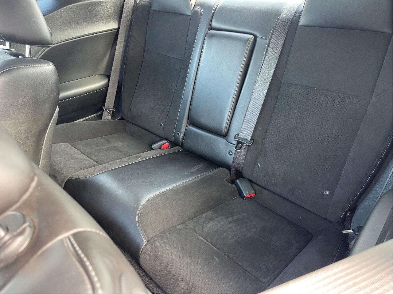 2021 Dodge Challenger COUPE 2DR 3.6L AWD LEATHER HEATED SEATS SUNROOF Photo