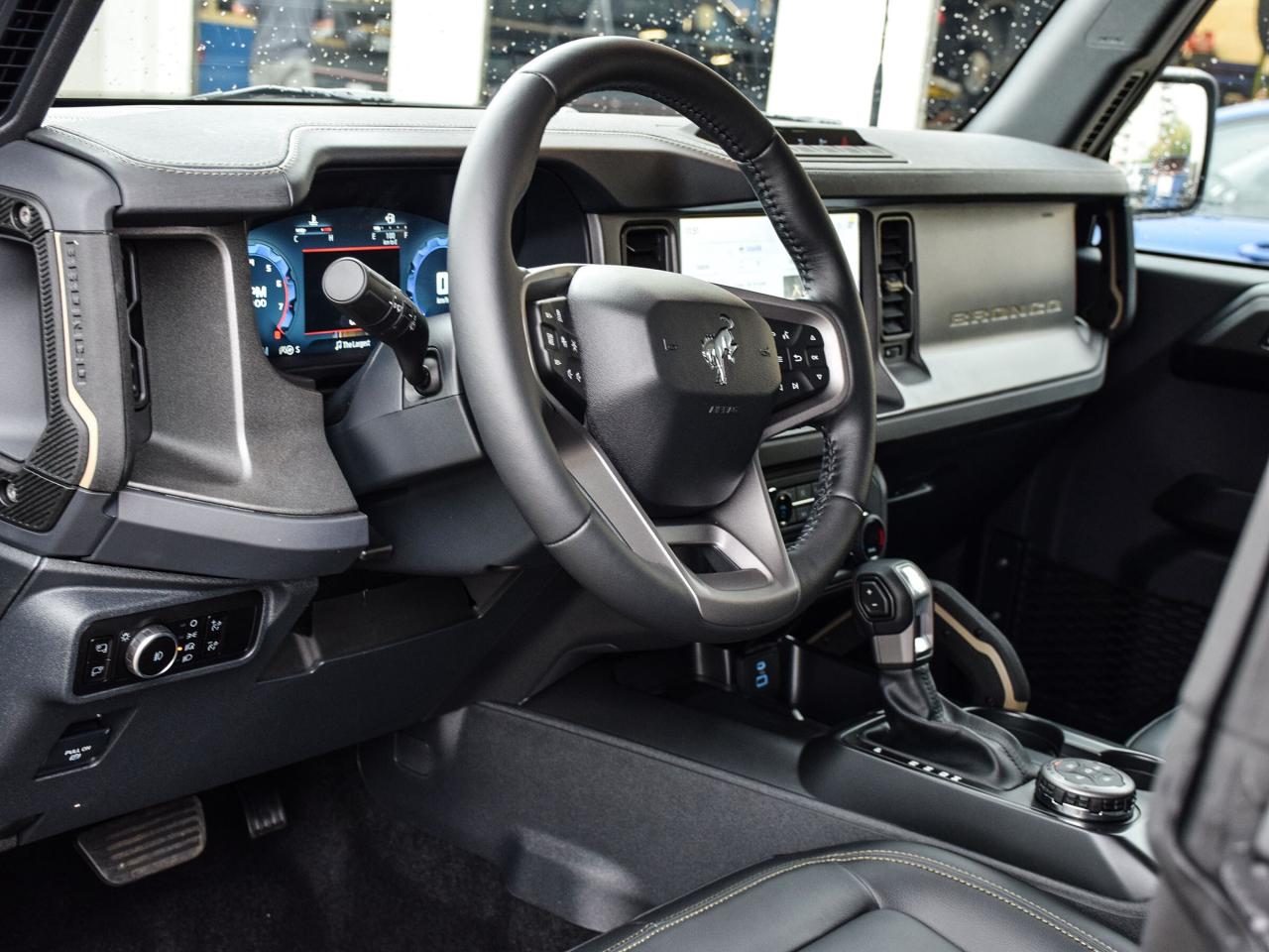 2025 Ford Bronco BADLANDS 4 DOOR 4X4 Photo