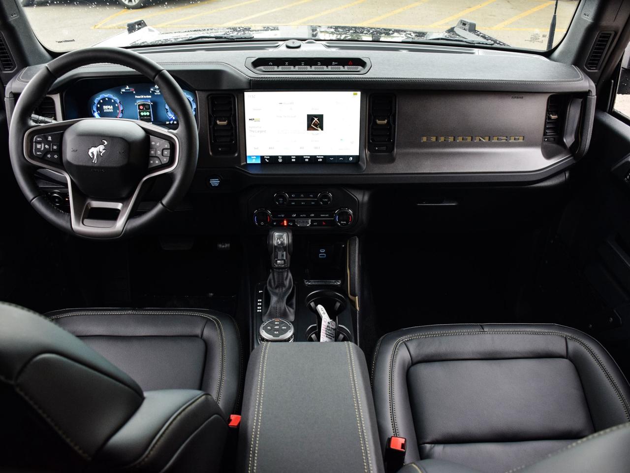 2025 Ford Bronco BADLANDS 4 DOOR 4X4 Photo