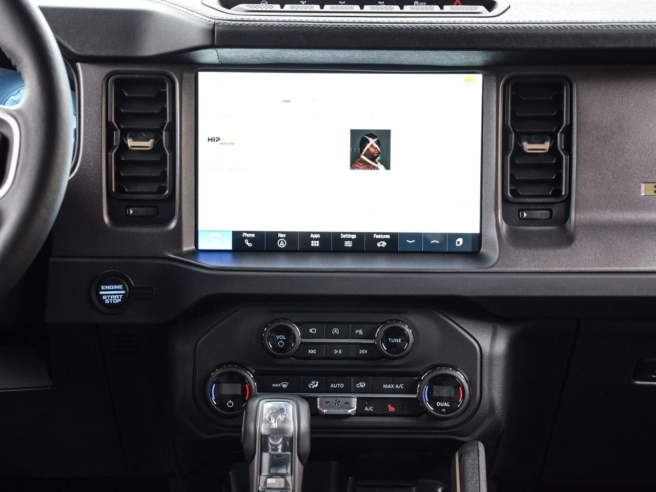 2025 Ford Bronco BADLANDS 4 DOOR 4X4 Photo