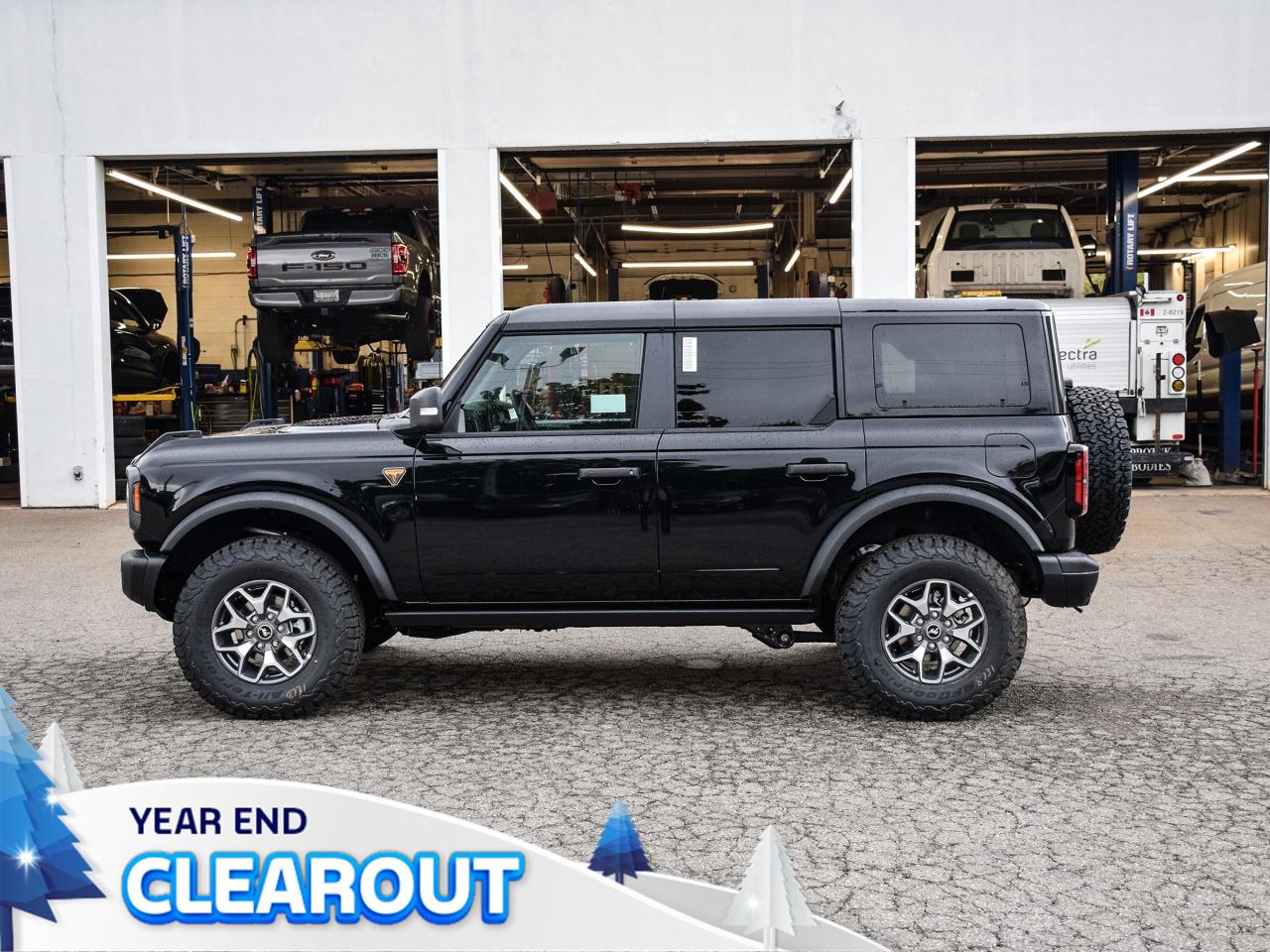 2025 Ford Bronco Badlands 4 Door 4x4 Photo