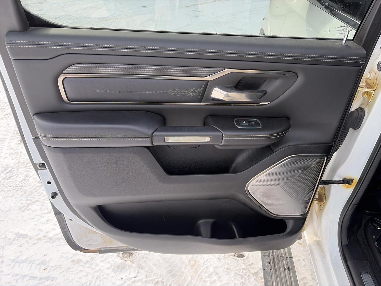 2020 RAM 1500 LIMITED-FULLY LOADED-X2 SUNROOF-4X4 Photo