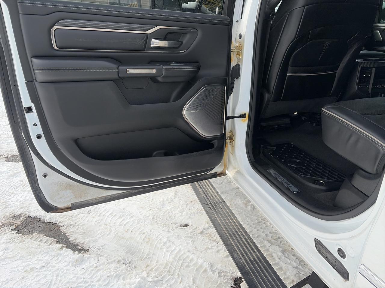 2020 RAM 1500 LIMITED-FULLY LOADED-X2 SUNROOF-4X4 Photo