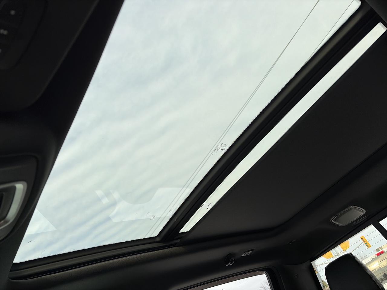 2020 RAM 1500 LIMITED-FULLY LOADED-X2 SUNROOF-4X4 Photo