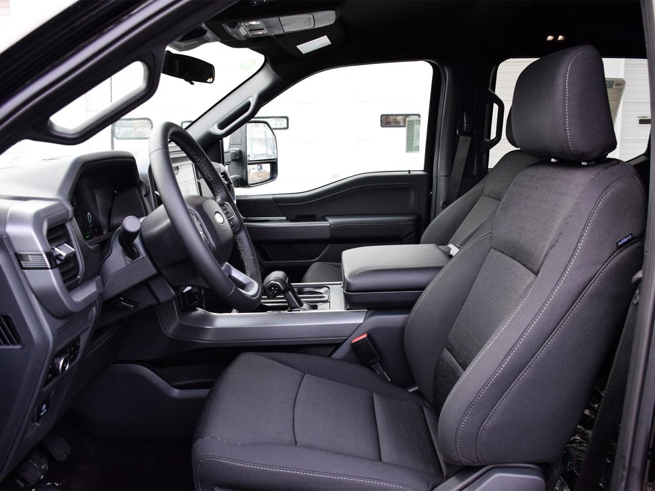 2025 Ford F-150  Photo