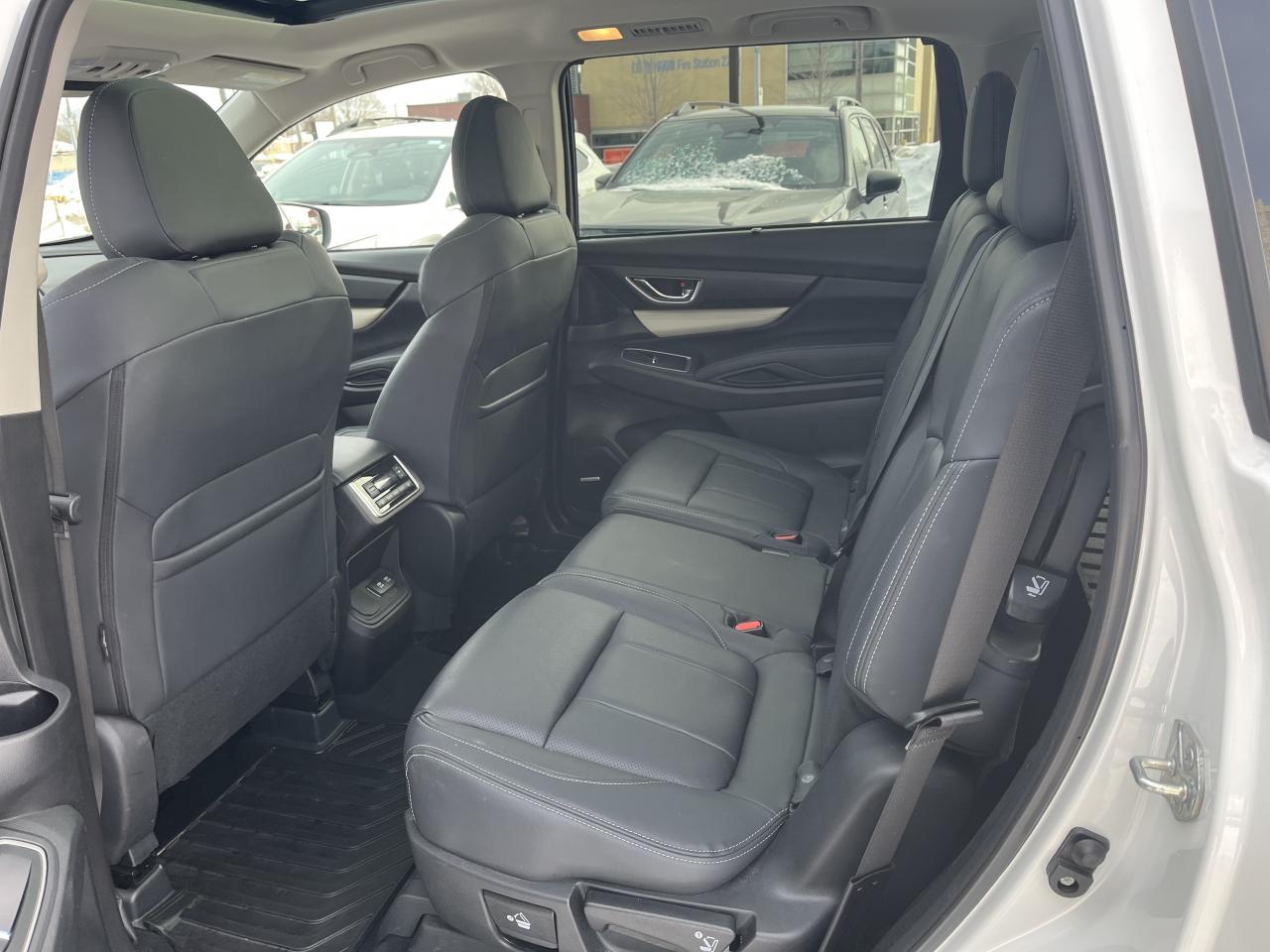 2019 Subaru ASCENT Limited 8-Passenger, FROM 3.99% FINANCING AVAILABL Photo