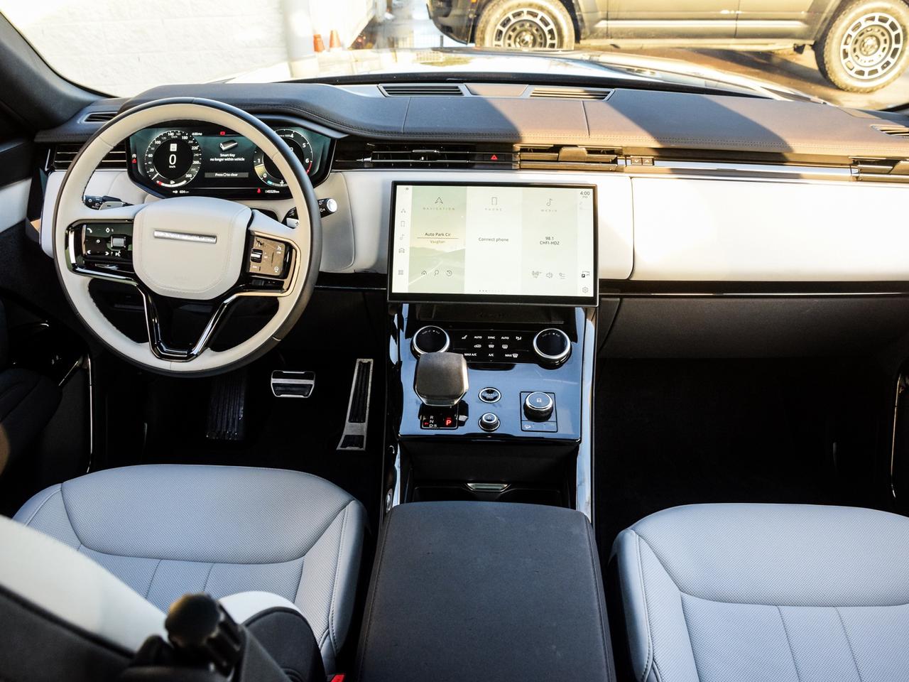 2023 Land Rover Range Rover Sport LOW KM's 22's WHITE INTERIOR Photo