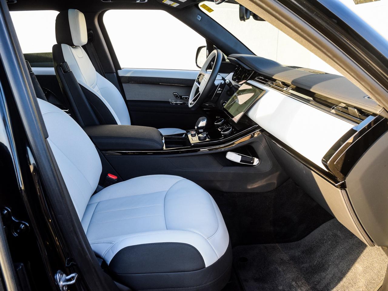 2023 Land Rover Range Rover Sport LOW KM's 22's WHITE INTERIOR Photo