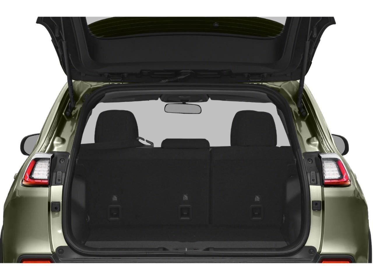 2021 Jeep Cherokee AltitudeALTITUDE 80th ANNIVERSARY, 3.2L V6, ALLOYS Photo