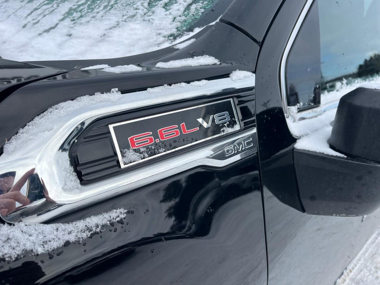 2022 GMC SIERRA 2500HD 4WD Crew Cab 159  SLT Photo