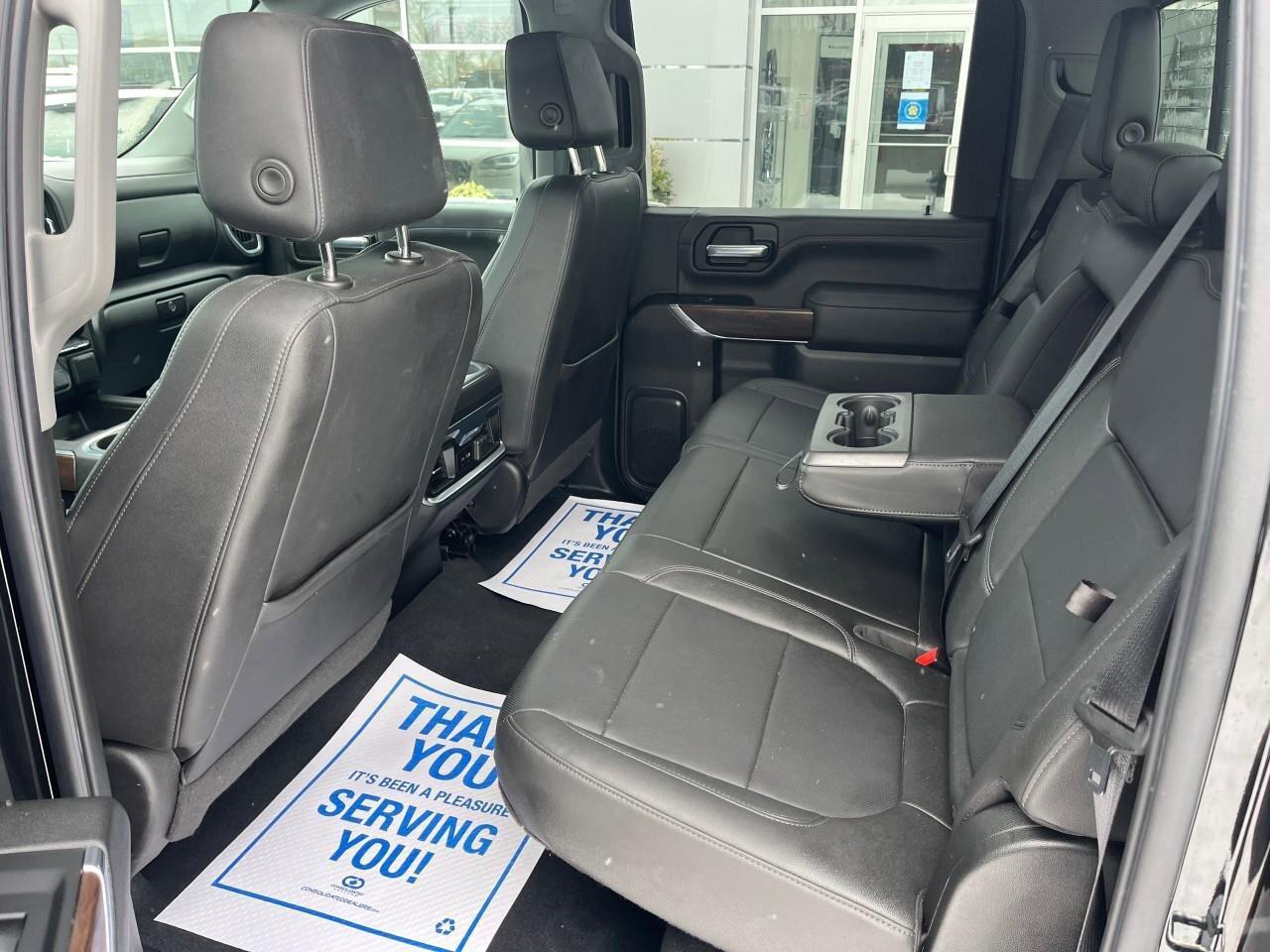 2022 GMC SIERRA 2500HD 4WD Crew Cab 159  SLT Photo