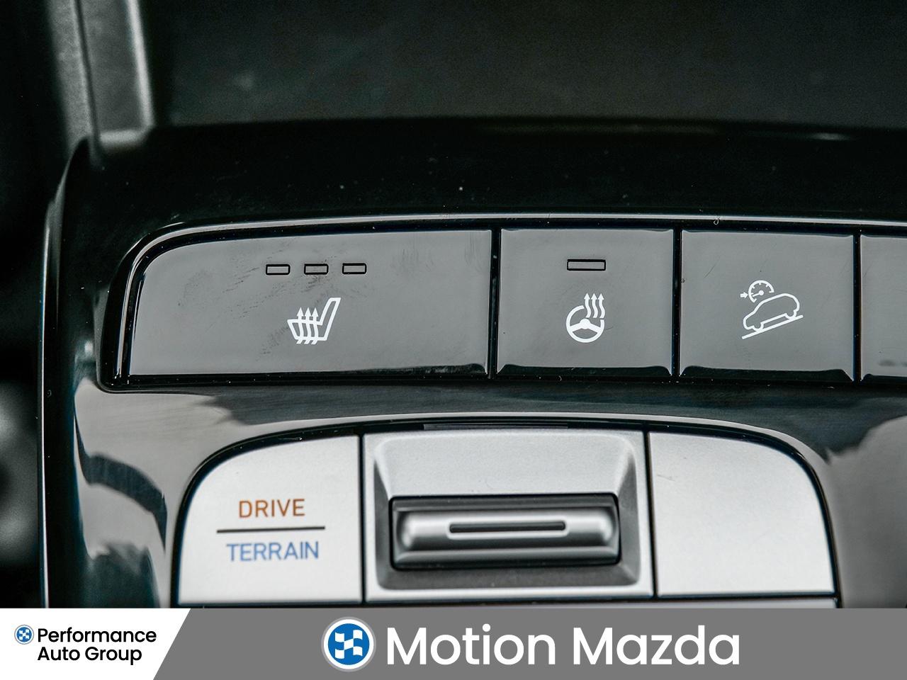 2023 Hyundai Tucson Hybrid Luxury AWD   HYBRID   WINTER TIRES   CLEAN CARFAX Photo