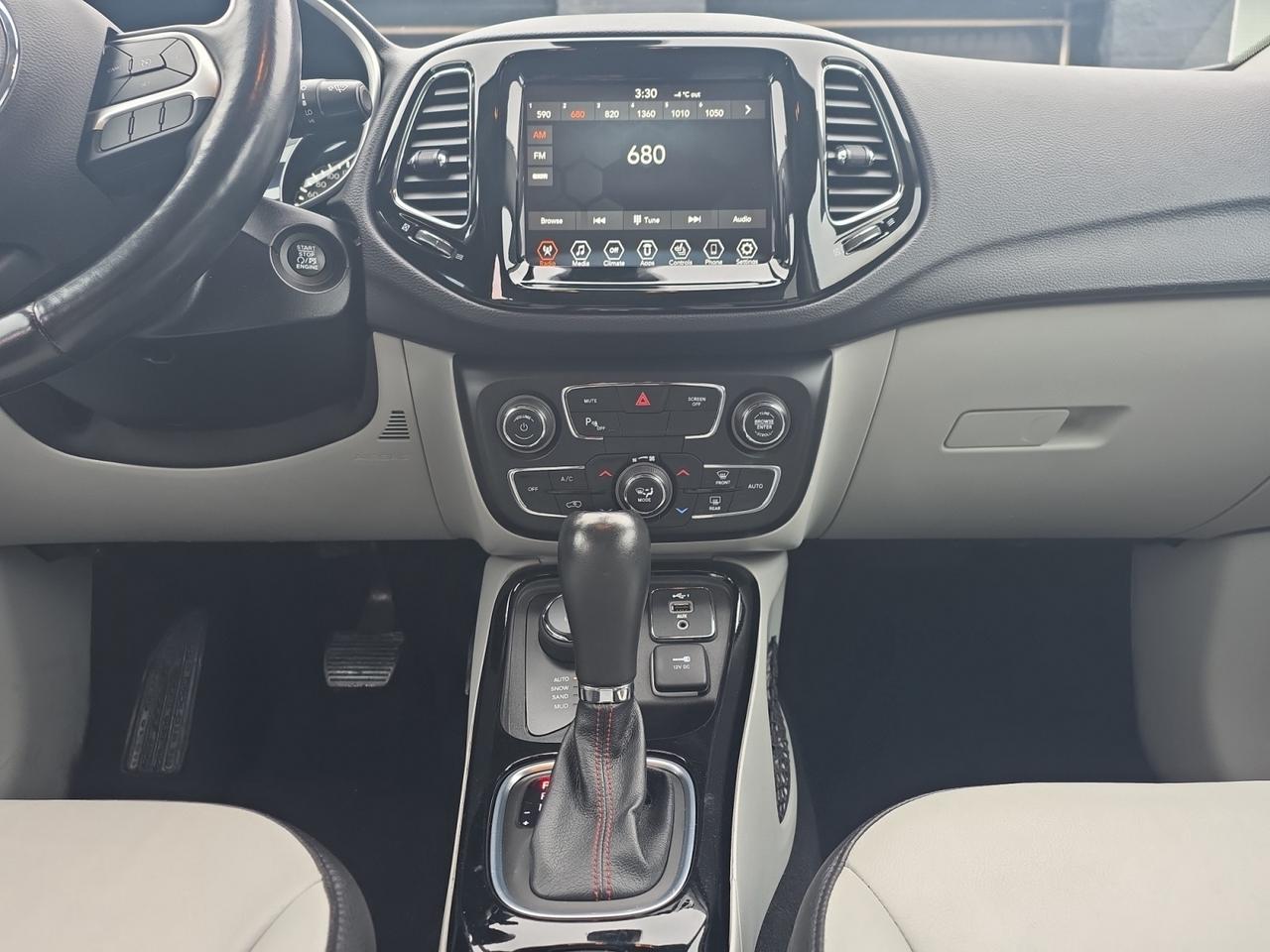 2021 Jeep Compass Limited 4x4 * NO ACCIDENTS / CARPLAY / CAMERA / BL Photo