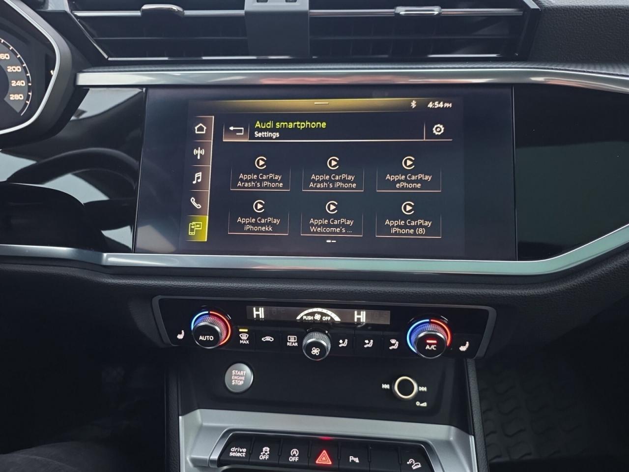 2020 Audi Q3 Progressiv S-line * 1 OWENR / VERY LOW KM / CARPLA Photo