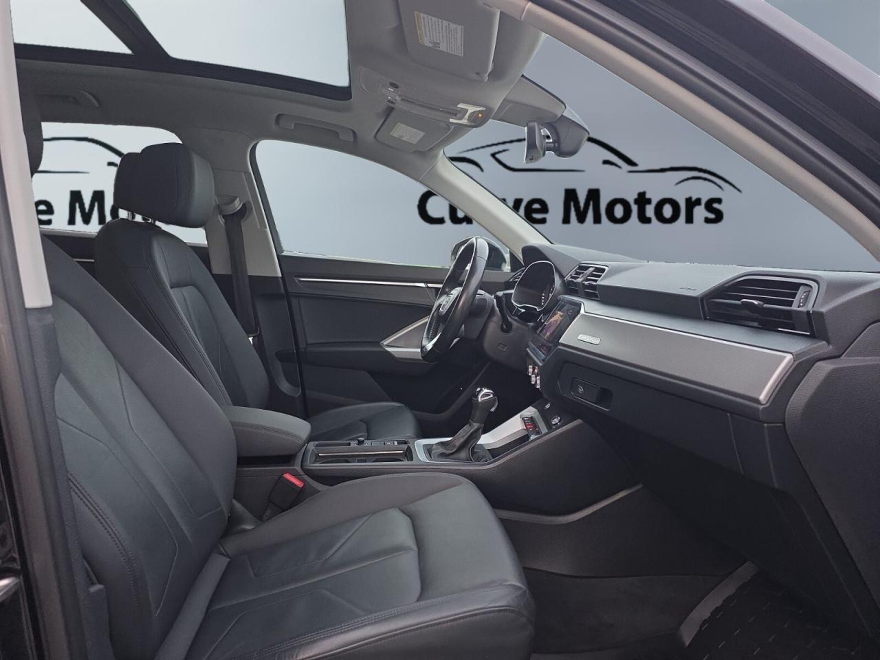 2020 Audi Q3 Progressiv S-line * 1 OWENR / VERY LOW KM / CARPLA Photo