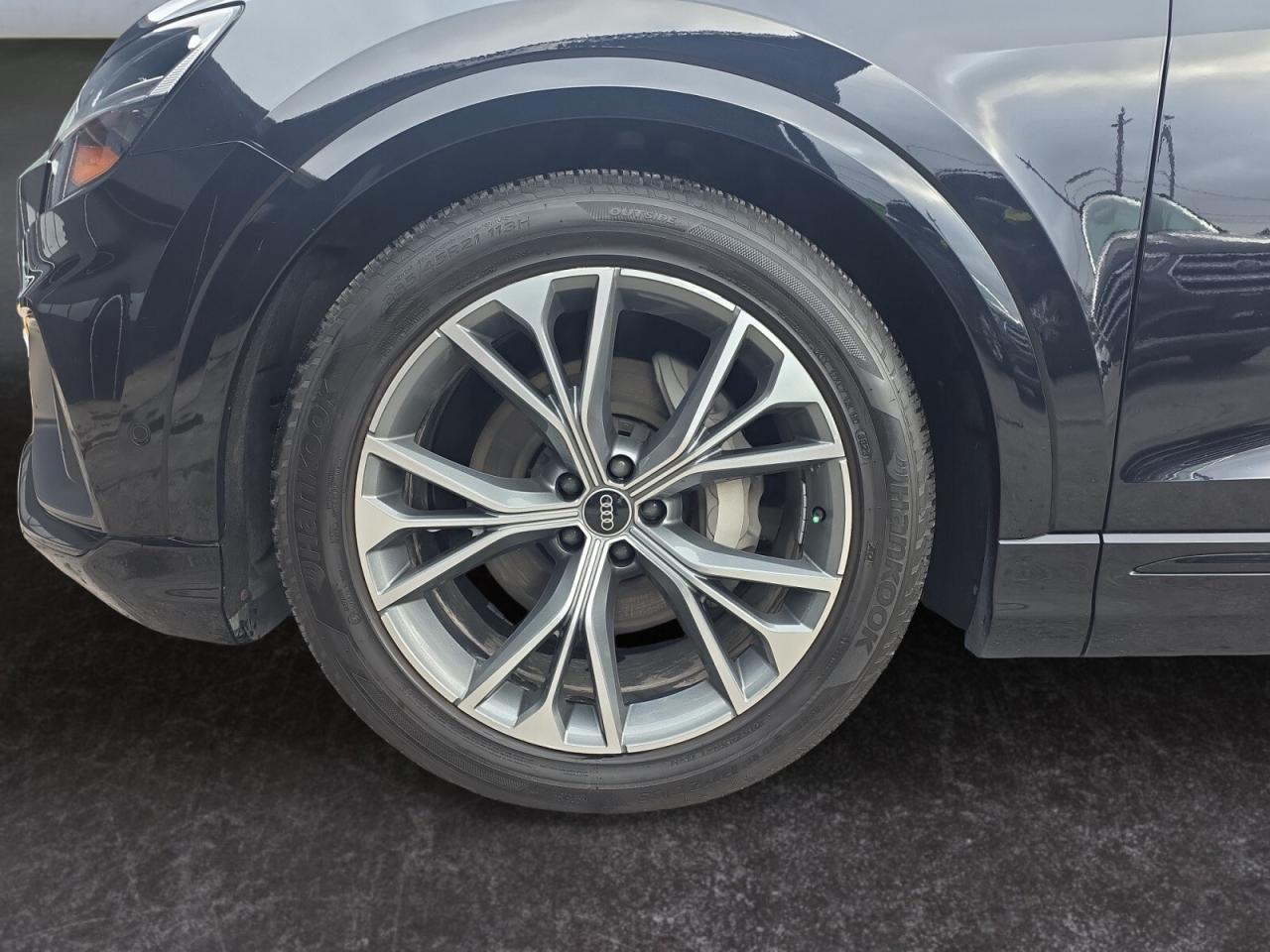 2021 Audi Q8 Progressiv 55 S-Line * COOLED SEATS / CARPLAY / PA Photo