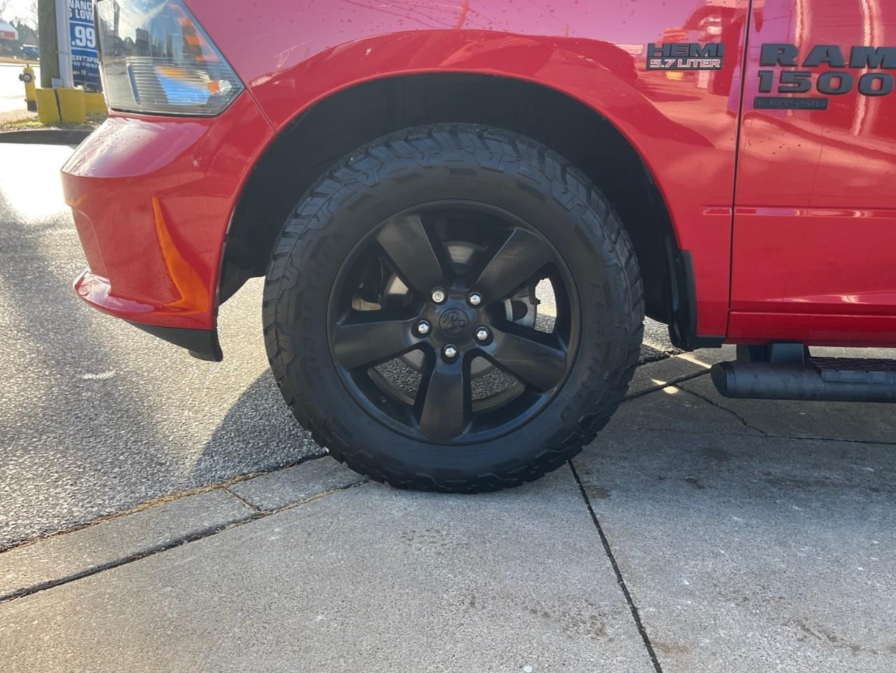 2020 RAM 1500 Classic ST NIGHT EDITION WELL MAINTAINED LOCAL TRADE Photo