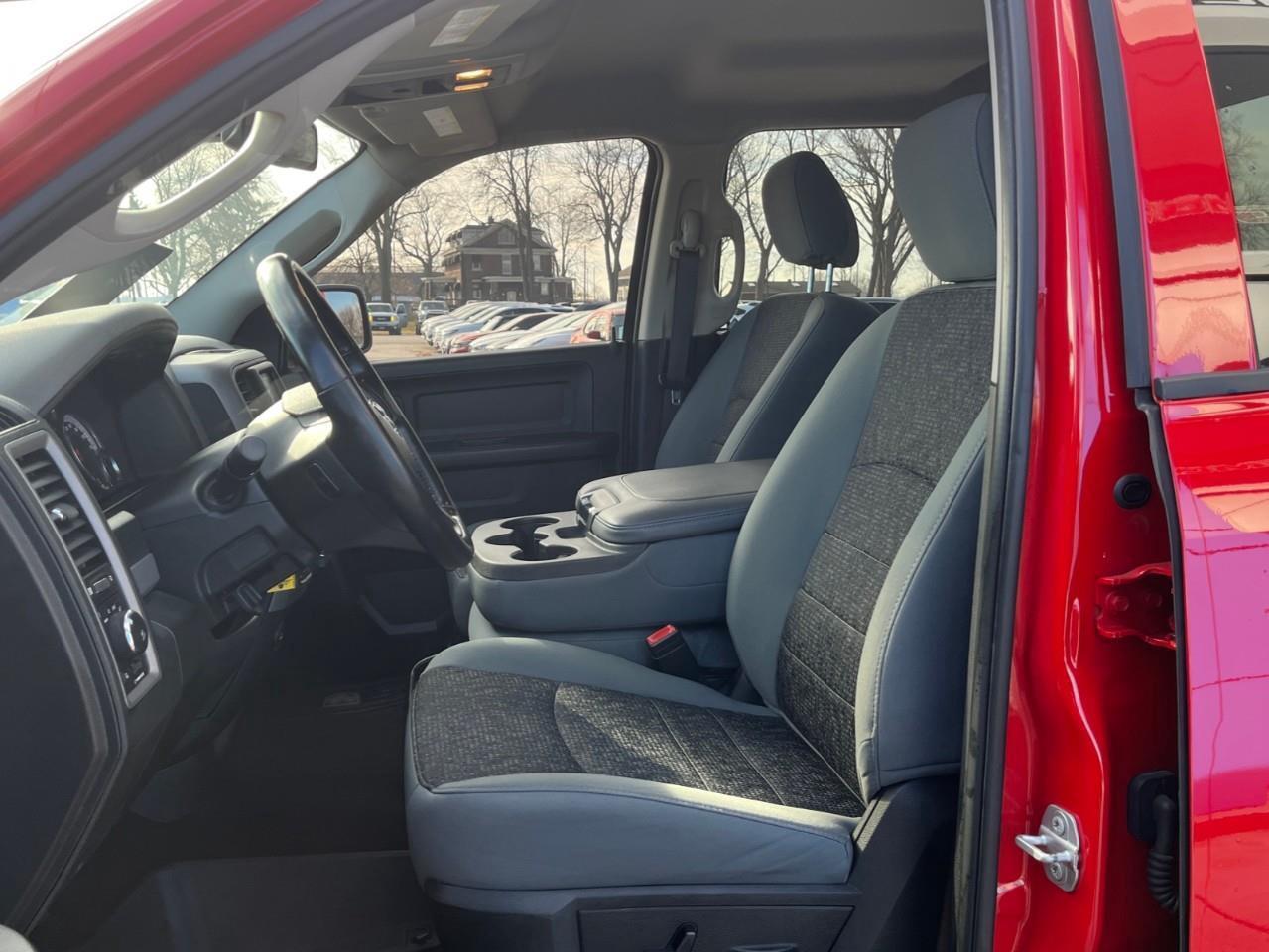 2020 RAM 1500 Classic ST NIGHT EDITION WELL MAINTAINED LOCAL TRADE Photo