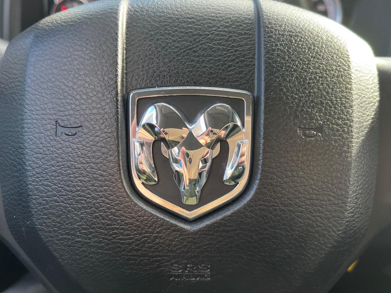 2020 RAM 1500 Classic ST NIGHT EDITION WELL MAINTAINED LOCAL TRADE Photo