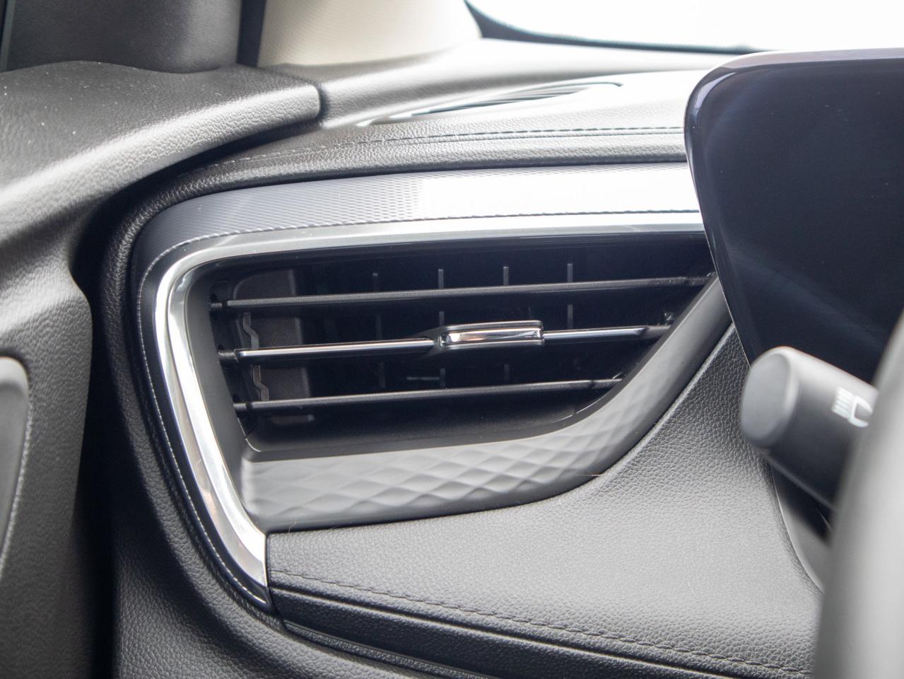 2025 Buick Encore GX Sport Touring - Wi-Fi Hotspot Capable Photo