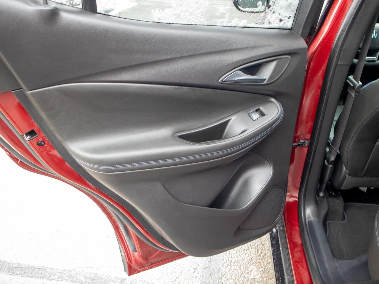 2025 Buick Encore GX Sport Touring - Wi-Fi Hotspot Capable Photo