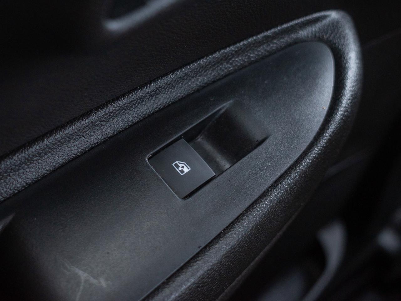 2016 Chevrolet Trax LT- Touchscreen With Bluetooth Photo