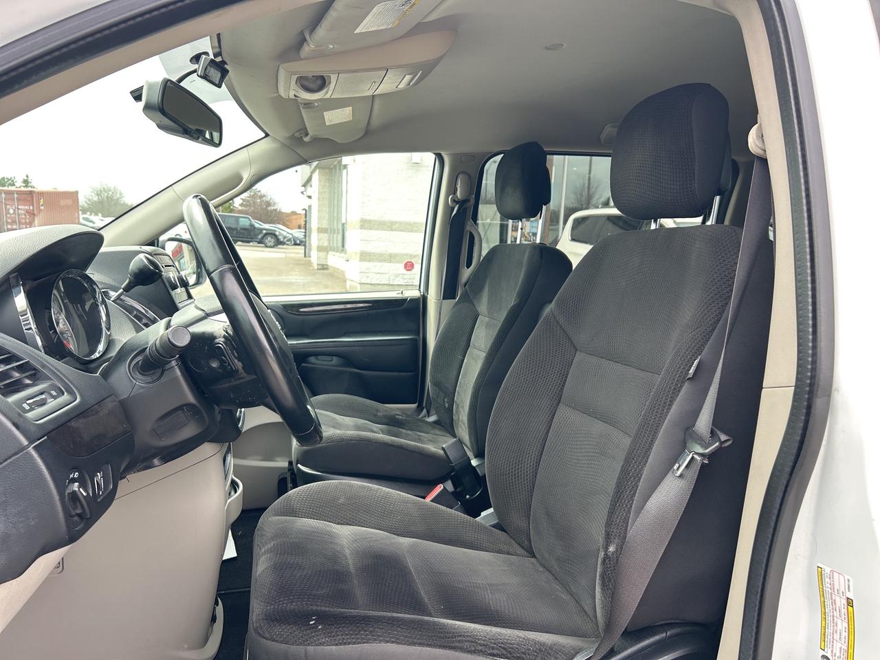 2017 Dodge Grand Caravan Stow n' Go - Fully Certified, Accident Free!!! Photo