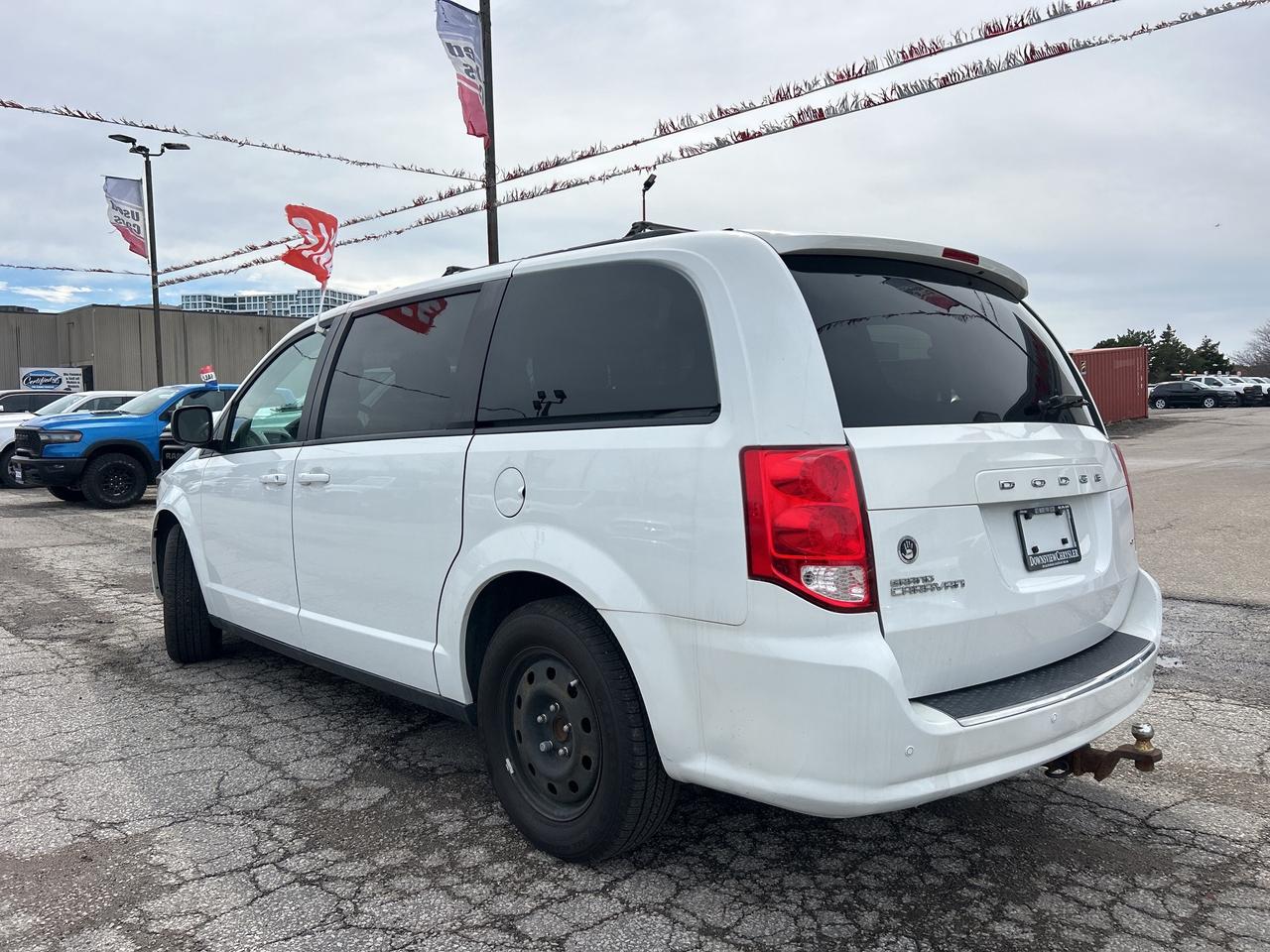 2017 Dodge Grand Caravan Stow n' Go - Fully Certified, Accident Free!!! Photo