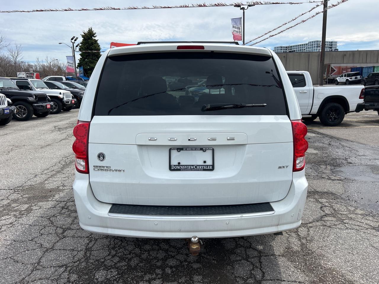 2017 Dodge Grand Caravan Stow n' Go - Fully Certified, Accident Free!!! Photo