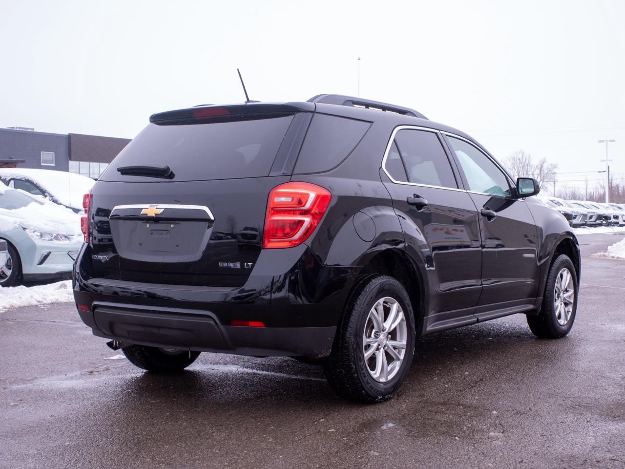 2017 Chevrolet Equinox LT- Heated Exterior Mirrors Photo