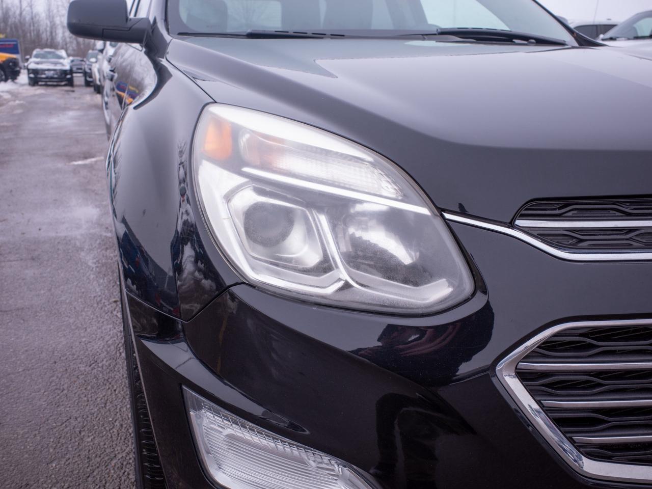 2017 Chevrolet Equinox LT- Heated Exterior Mirrors Photo