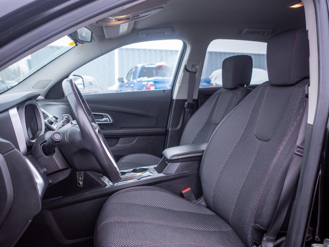 2017 Chevrolet Equinox LT- Heated Exterior Mirrors Photo