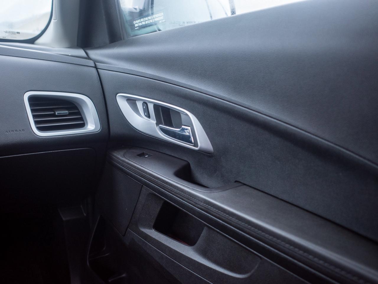 2017 Chevrolet Equinox LT- Heated Exterior Mirrors Photo